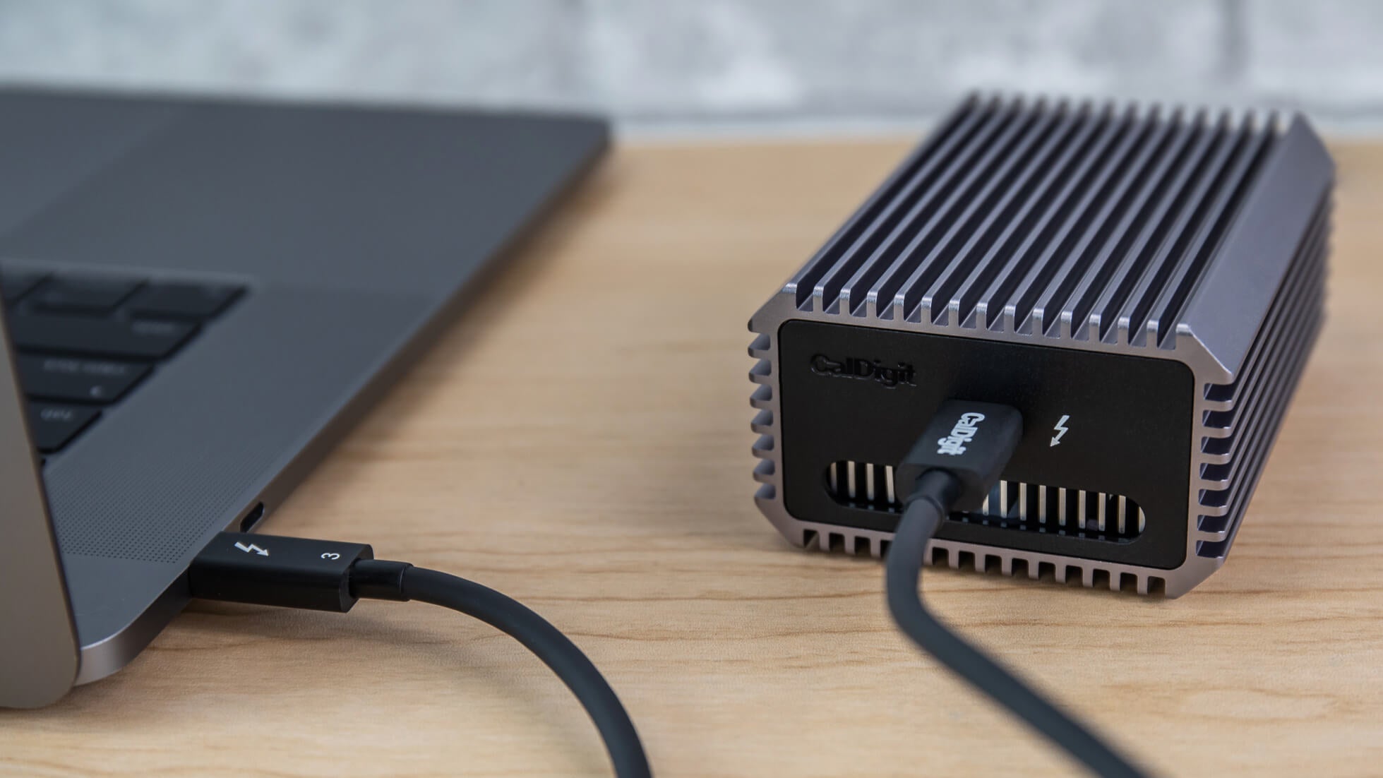 Connect-10G - Thunderbolt Connect 10GbE 乙太網路轉接器– CalDigit